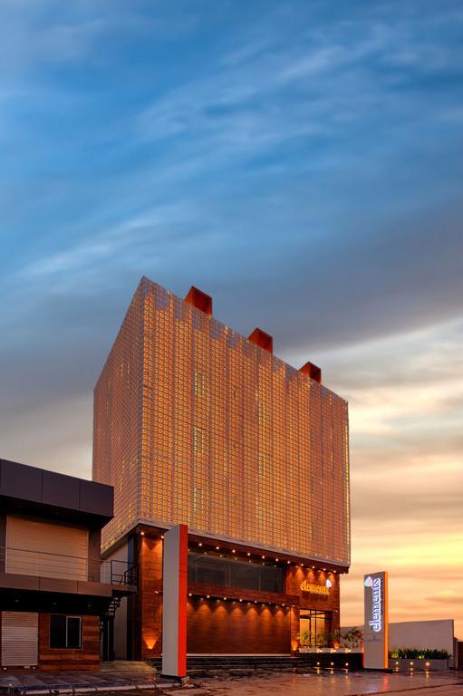 The Elements Hotel Rajkot Exterior photo